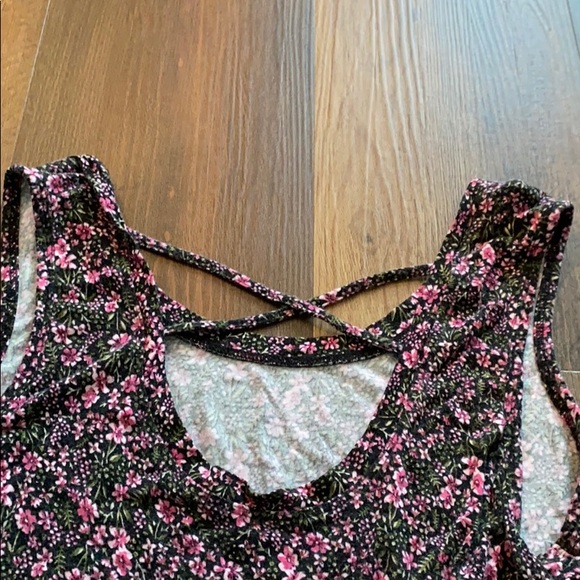 flower tank! - Picture 3 of 3